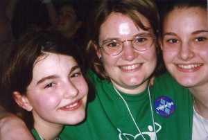 World Campus THON Co-Chair Jennifer Conway with daughters Savannah (left) and Rhiannon